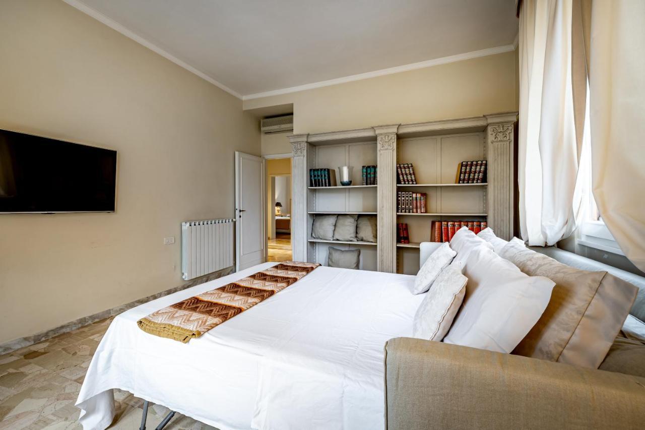 Yid D'Azeglio Luxury Apartment With Parking Florence Exterior photo