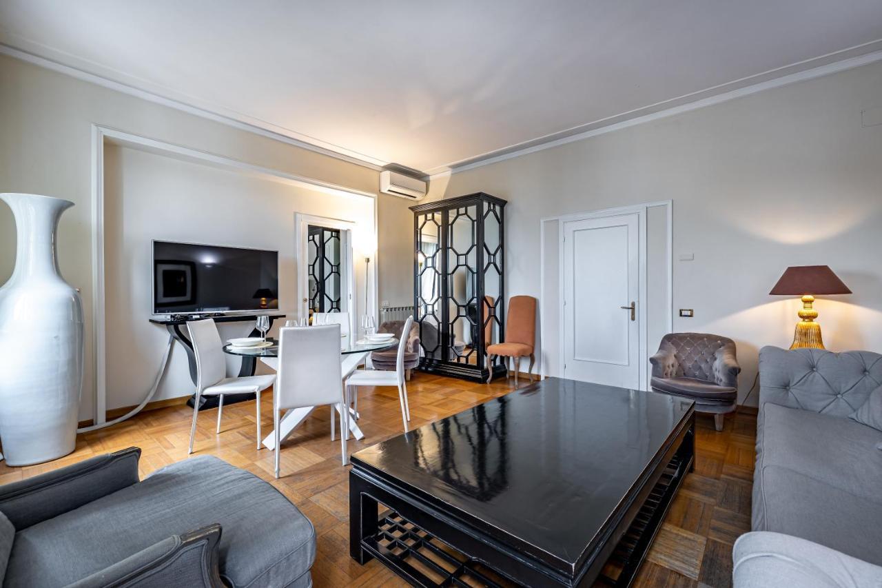 Yid D'Azeglio Luxury Apartment With Parking Florence Exterior photo