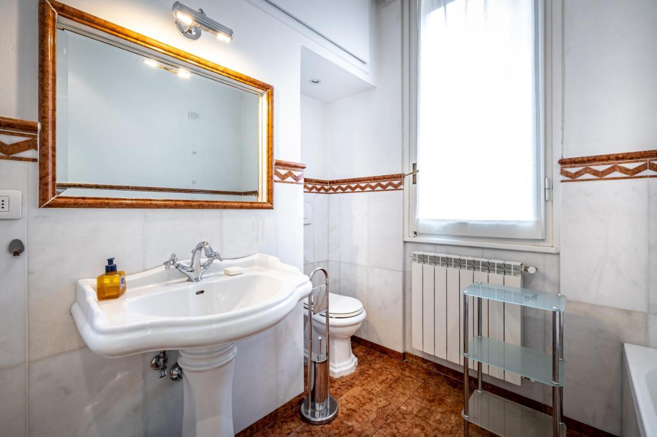 Yid D'Azeglio Luxury Apartment With Parking Florence Exterior photo